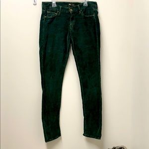 Mother the looker little bit country cord hunter